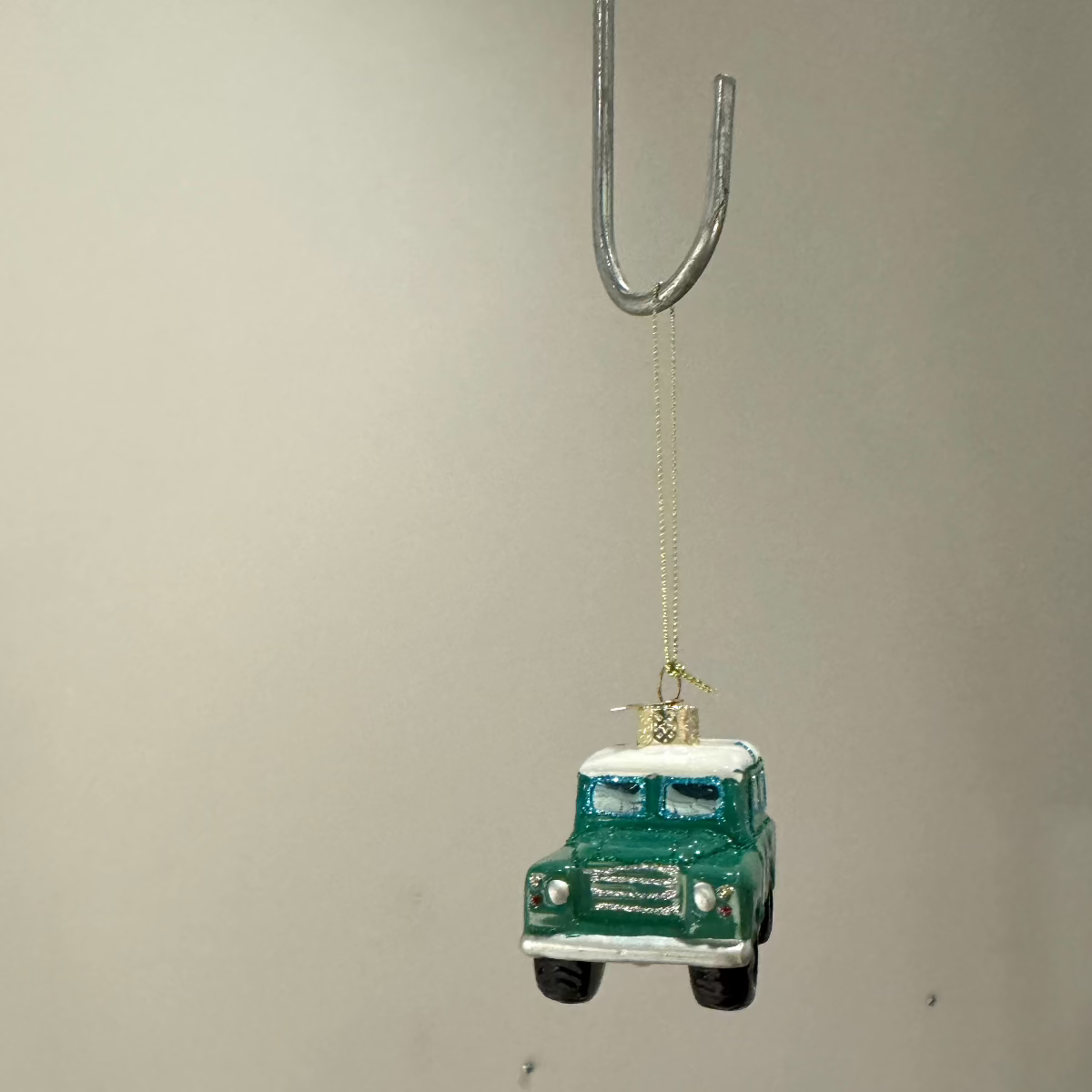 Christmas Ornament // Green SUV Car