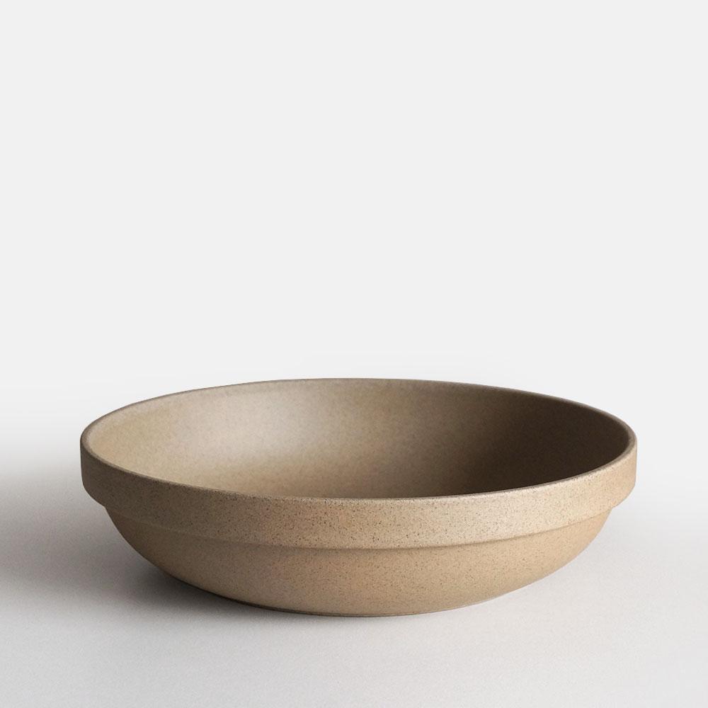 Hasami - Low Round Bowl // Natural - Kitchenware - DANSKmadeforrooms