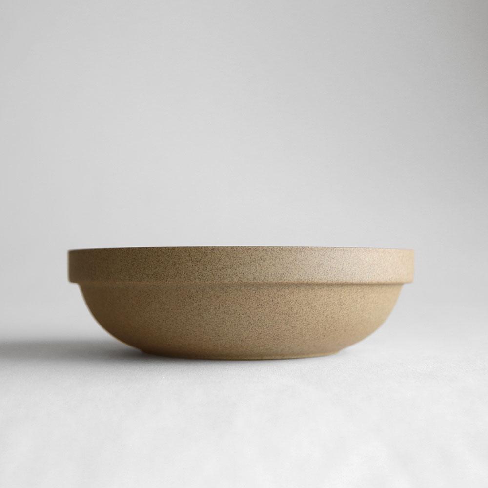 Hasami - Low Round Bowl // Natural - Kitchenware - DANSKmadeforrooms