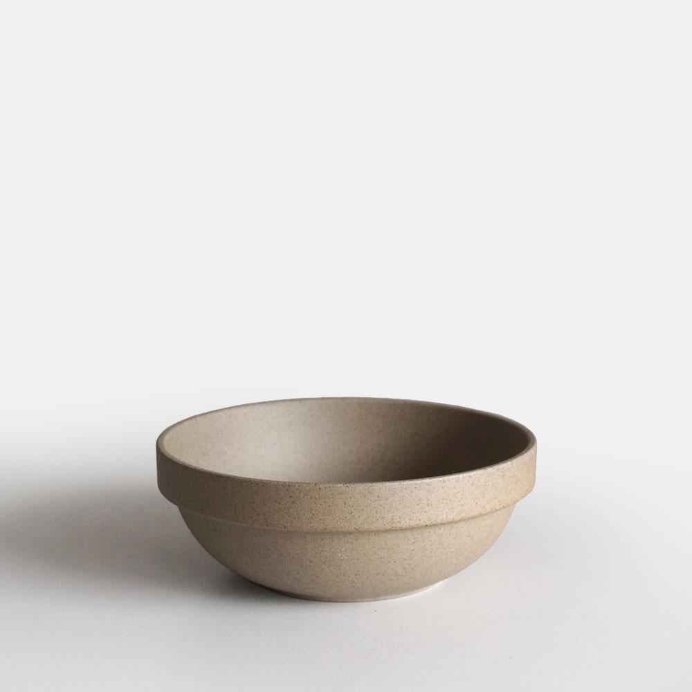 Hasami - Low Round Bowl // Natural - Kitchenware - DANSKmadeforrooms